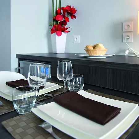 Appart'city Confort Ovalie Ii Appart hôtel Montpellier